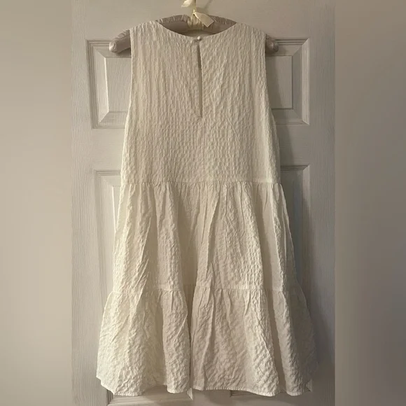 Abercrombie & Fitch White Sleeveless Mini Dress Flowy Size M - Picture 3 of 9